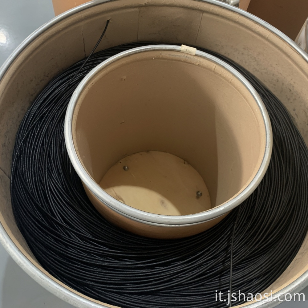 Silicone-braided wire black